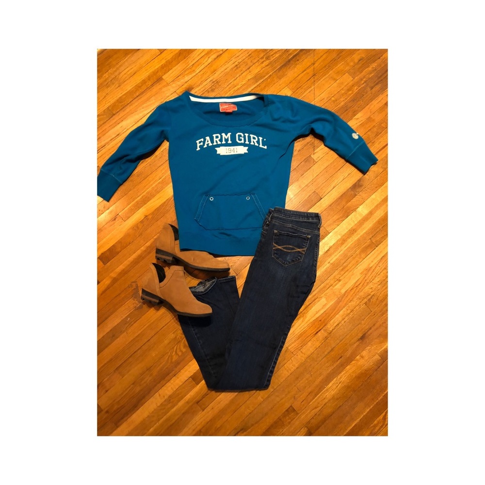 Farm Girl 3/4 Sweatshirt